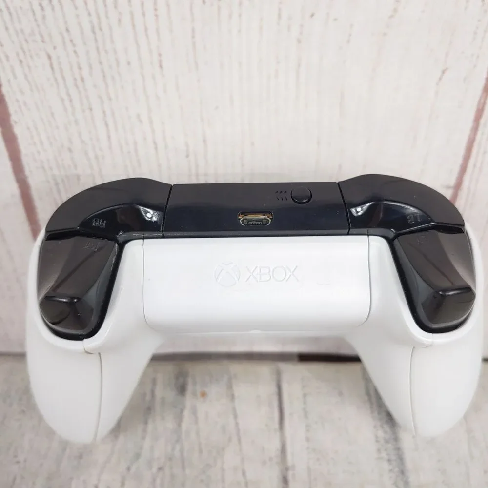 Microsoft Xbox One Wireless Controller - WHITE Model: 1708 - TESTED WORKING